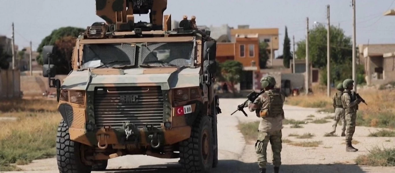 Έπεσε επιδημία; - Γιατί κολλάνε στη λάσπη τα οχήματα των Τούρκων; (φώτο - βίντεο)